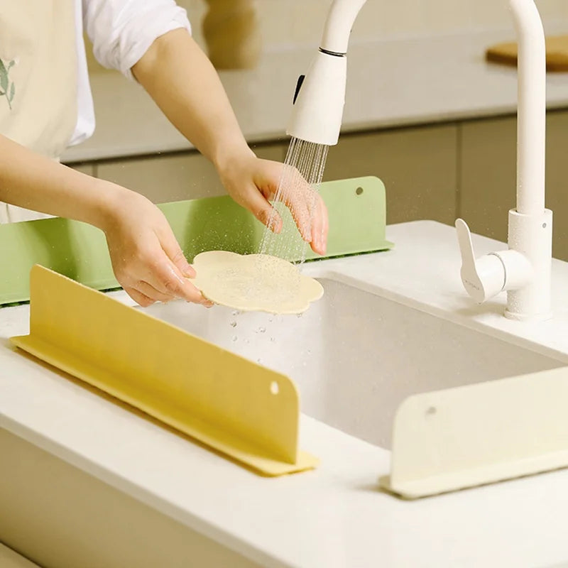 Barrière Anti-Éclaboussures en Silicone pour Évier